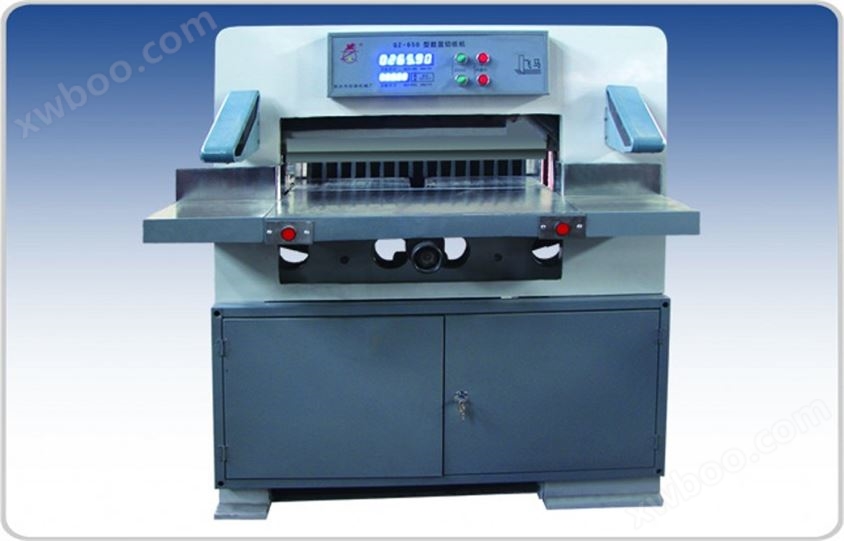 QZYX650型液压数显切纸机
