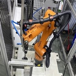 潍坊大世智能科技有限公司机器人涂胶工作站